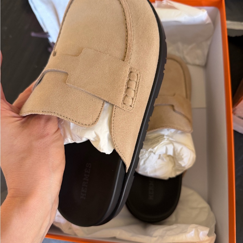 Hermes Tan Women's Mules